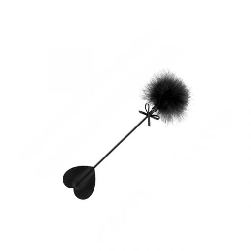 Sweet Caress fusta con pluma negra