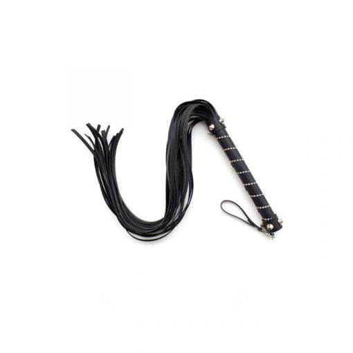 Látigo largo con pedrería en el mango