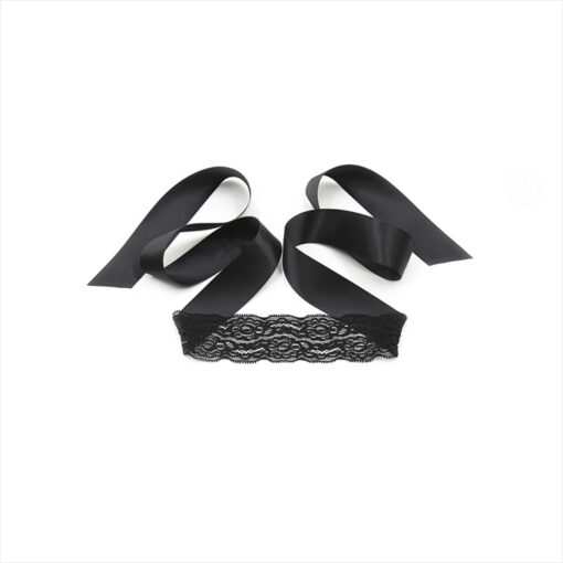 Pack de accesorios BDSM de encaje - Imagen 3