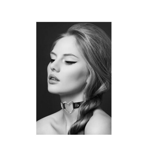 Cinderella collar sumisión anilla corazón negro - Imagen 3